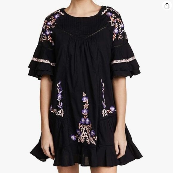 Free People Dresses & Skirts - Free People Black Dress w/ Floral Embroidery